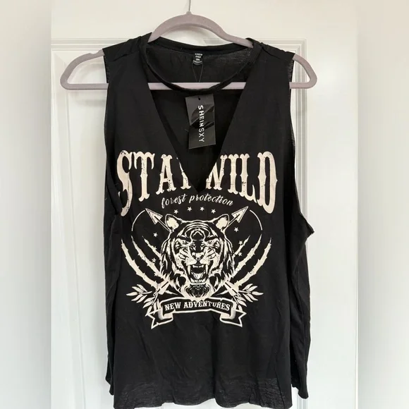 SHEIN Black Graphic T-Shirt - Picture 1 of 3